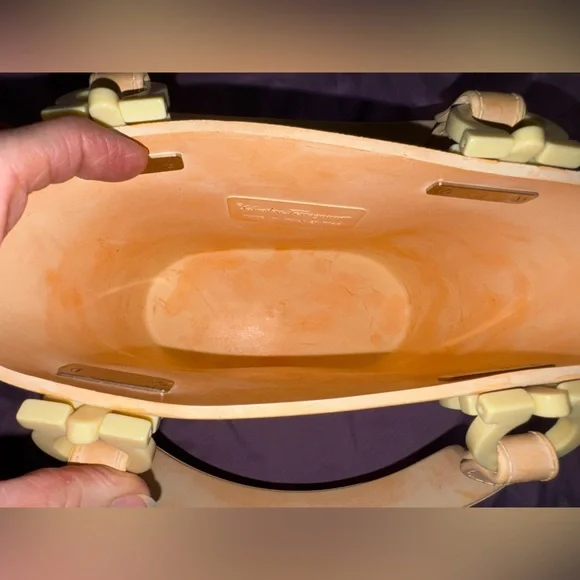 Salvatore Ferragamo Gancini Rubber Bucket Bag – Peach Pastel – Made in Italy - Picture 12 of 16